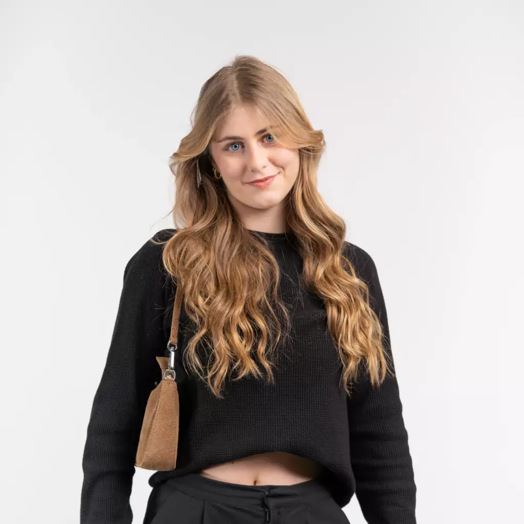 Photographe portraits professionnels pour un book Ariane Et Cassandre BD 1478 Copie Resultat 1024x1024