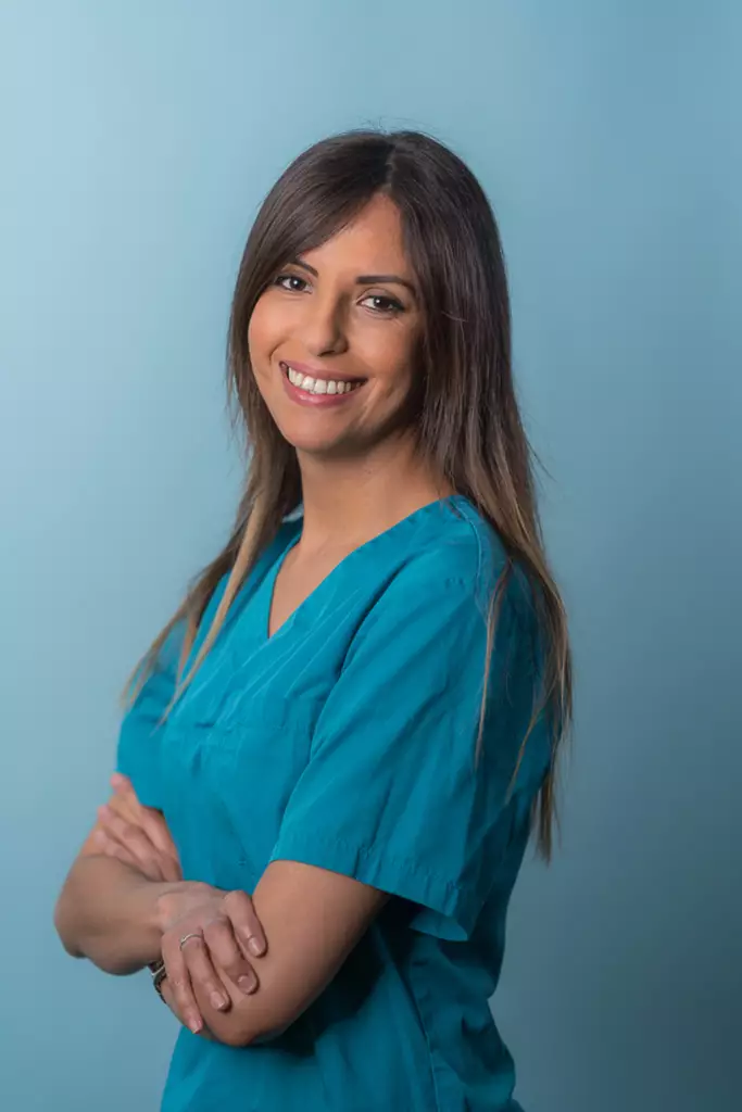 Photographe portraits professionnels Trombinoscope pour une clinique dentaire Labelia Montplaisir Portraits BD 00322 Resultat 683x1024