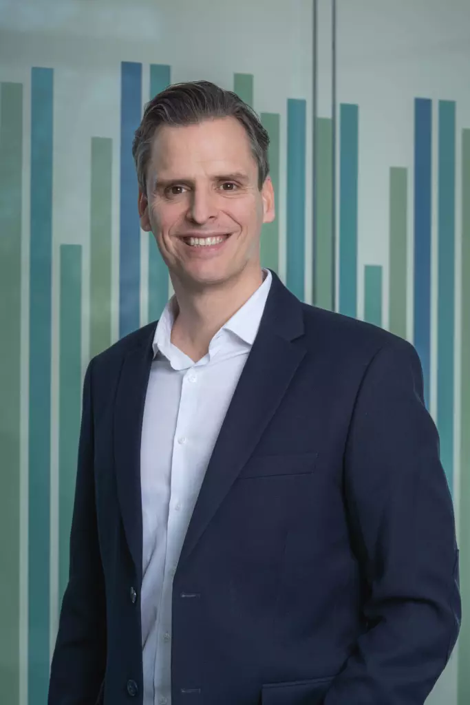 Photographe portraits professionnels pour Matéri'Act MateriAct CODIR Ingenieurs BD 1673 Resultat 683x1024