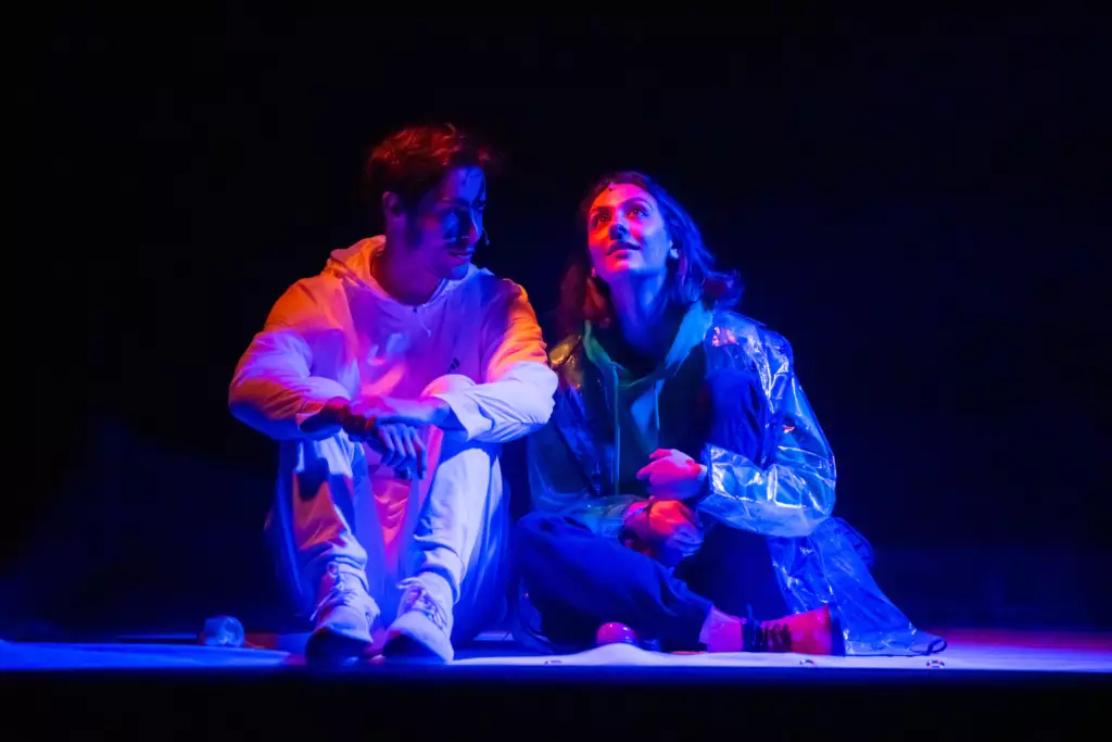 Photographe de spectacles pour la Compagnie Vladimir Steyaert Scarlett Et Novak 2eme Repetition BD 5482 Resultat 1024x683