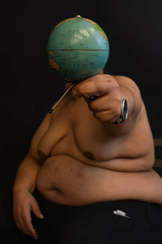 Le corps gros : Hamza Photographie thérapeutique d