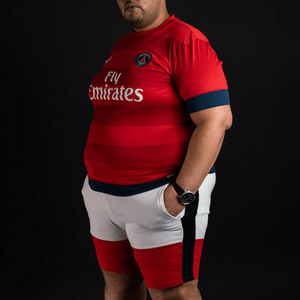 Le corps gros : Hamza Photographie thérapeutique d