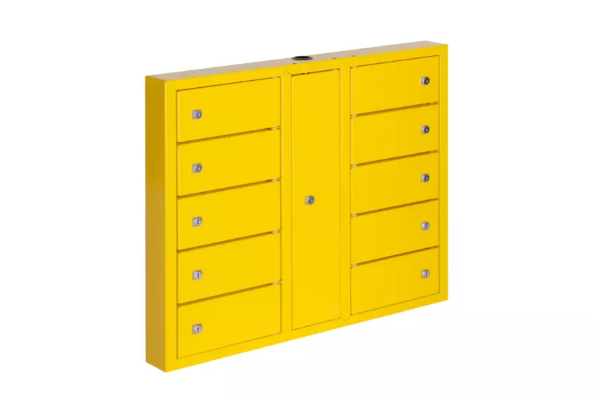 Photographie Packshot réalisée en conditions studio d'une armoire métallique jaune. © Bertrand Perret